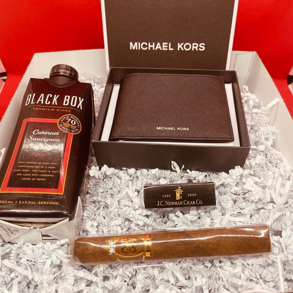 Luxury gift boxes